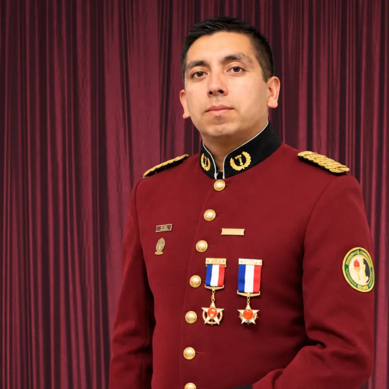 ENRIQUE TORRES ARAVENA