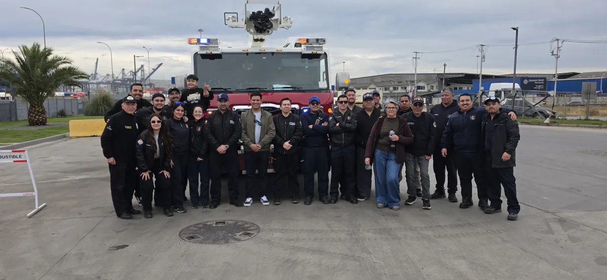 Segunda﻿ Compañía recibe nuevo carro americano Pierce en San Antonio