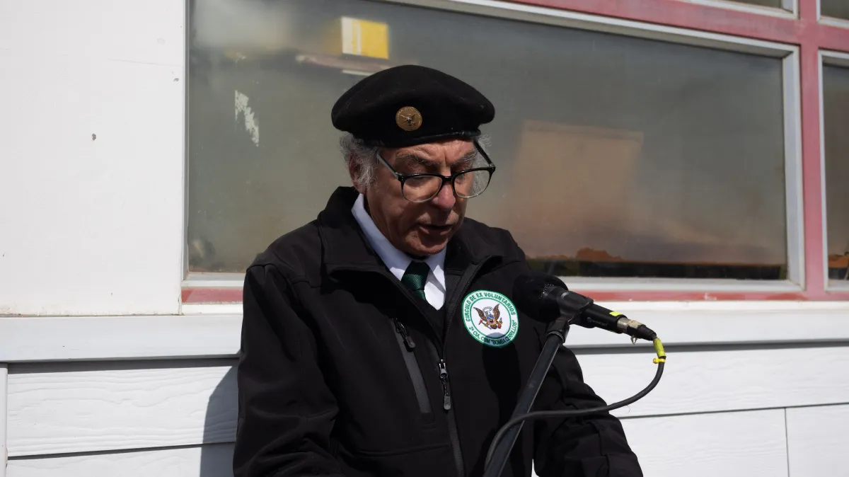 Foto 5 de Cuerpo de Bomberos de Maipú rindió homenaje al Mártir Luis Navarro Bustamante