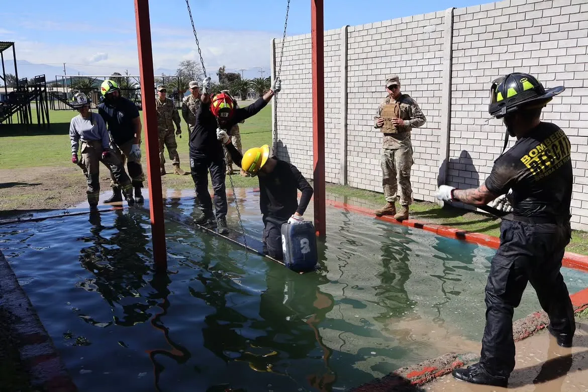 Foto 6 de Bomberos de Maipú participaron en Jornada de Capacitación en Liderazgo