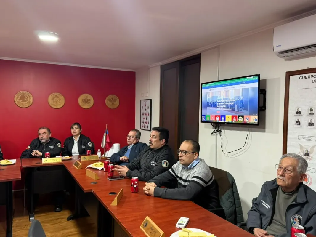 Foto 2 de Cuerpo de Bomberos de Maipú lanzó su nuevo sitio web institucional