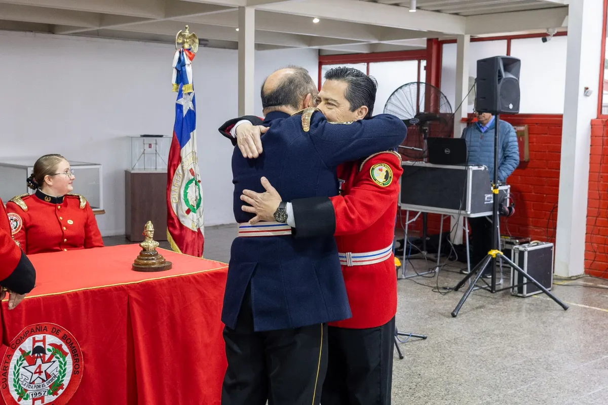 Foto 3 de Cuarta Compañía conmemora su 69° Aniversario en Sesión Solemne