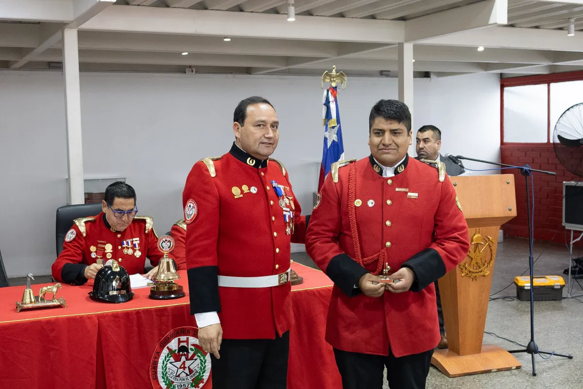 Foto 18 de Cuarta Compañía conmemora su 69° Aniversario en Sesión Solemne